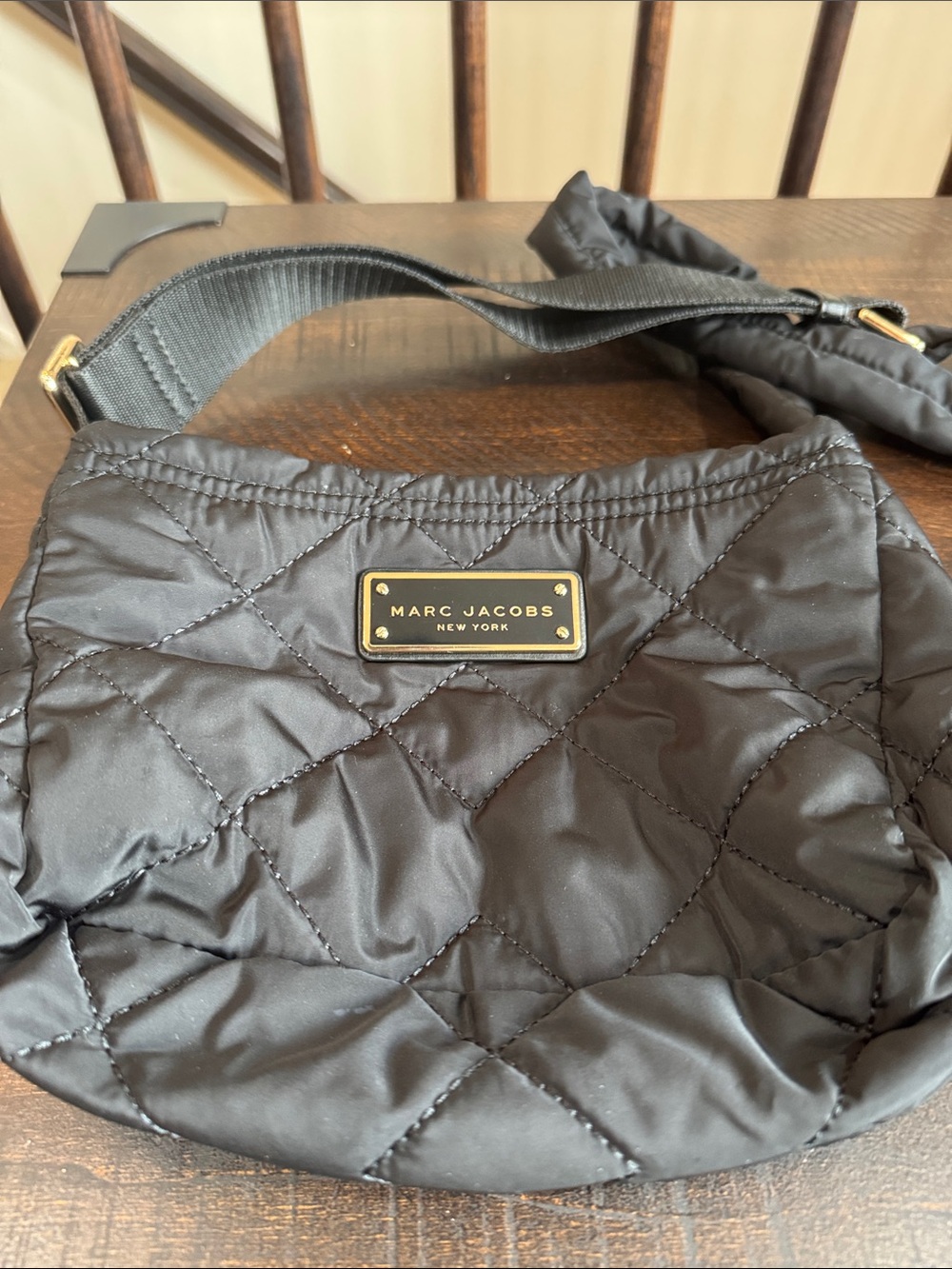 Marc Jacobs Black Quilted Nylon Crossbody with Gold Plaque - Picture 4 of 4